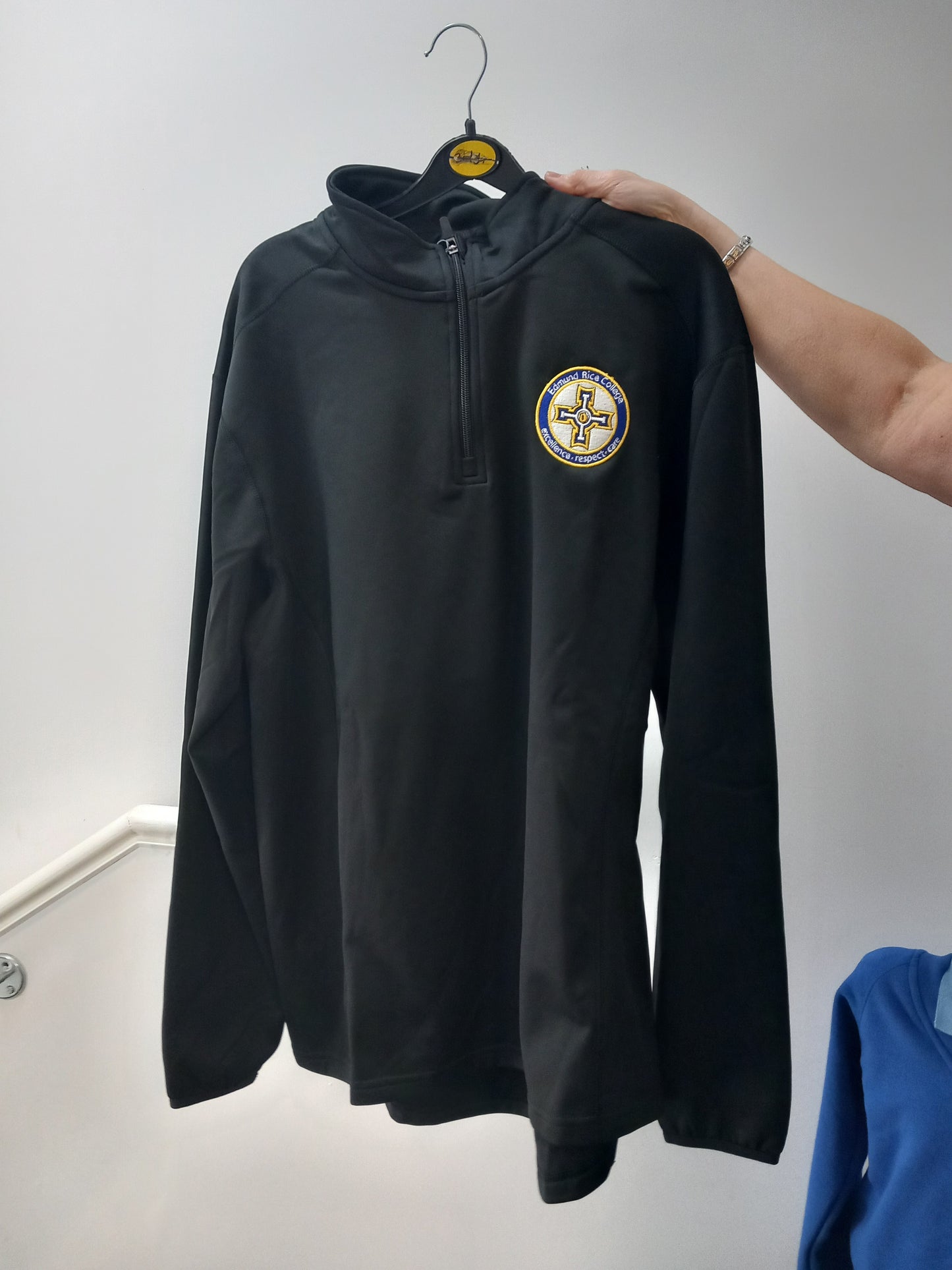 Edmund Rice P.E 1/4 Zip Top